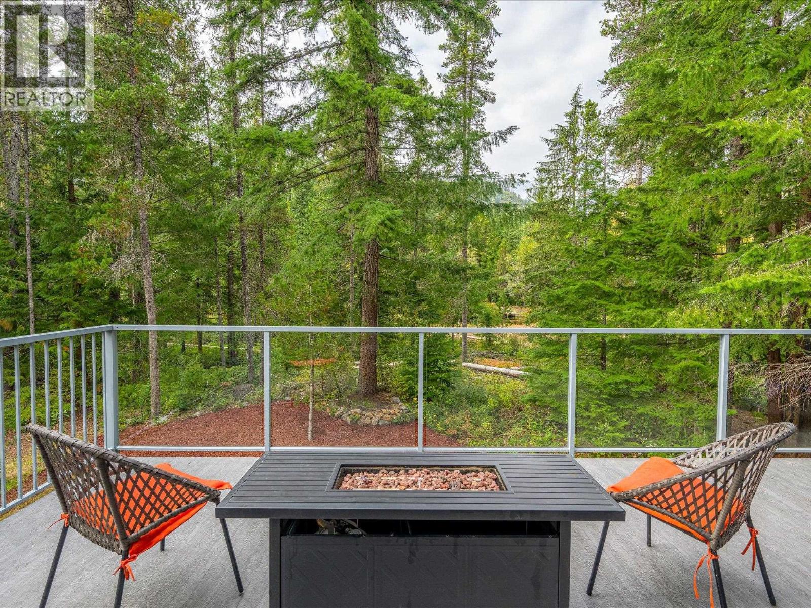 16 GARIBALDI DRIVE, Whistler