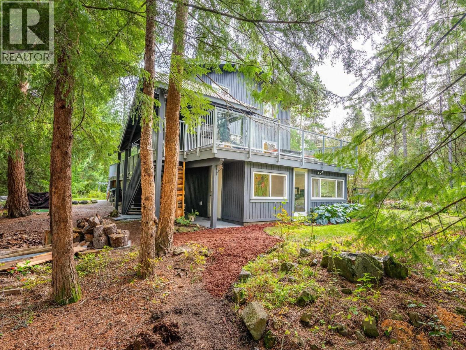 16 GARIBALDI DRIVE, Whistler