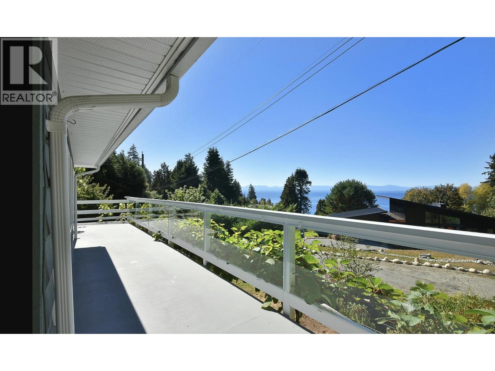 1664 GOWER POINT ROAD, Gibsons