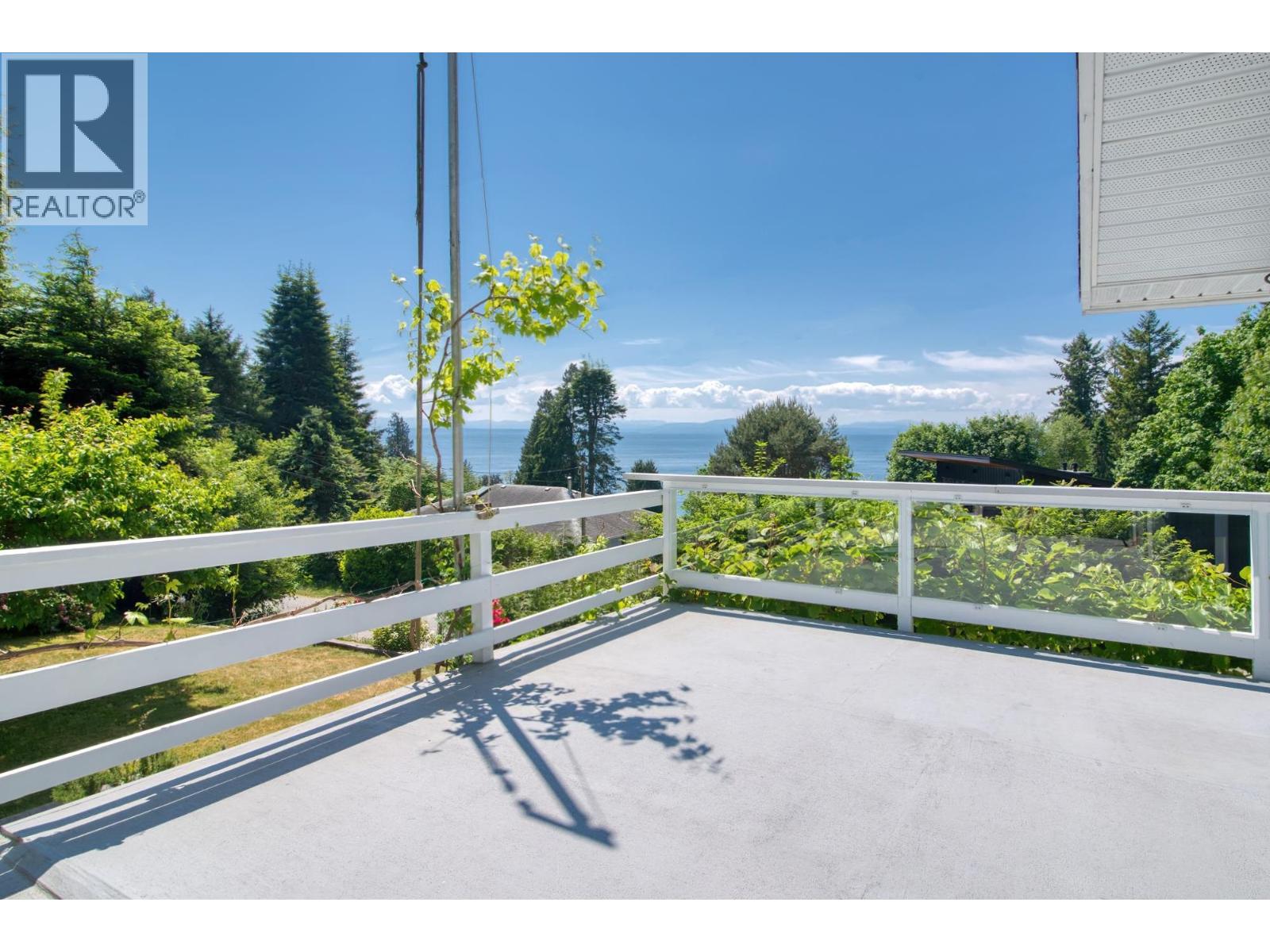 1664 GOWER POINT ROAD, Gibsons