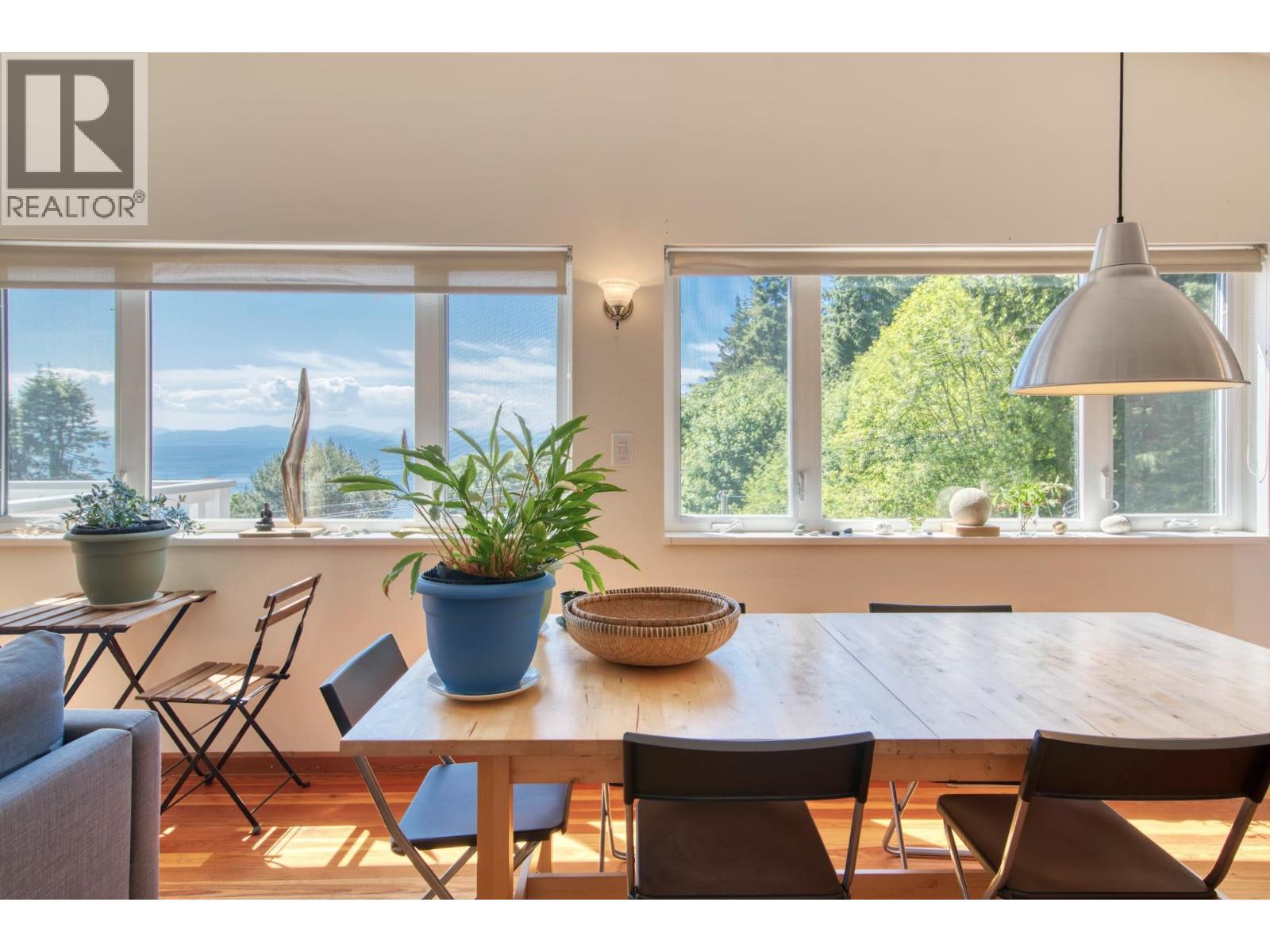 1664 GOWER POINT ROAD, Gibsons