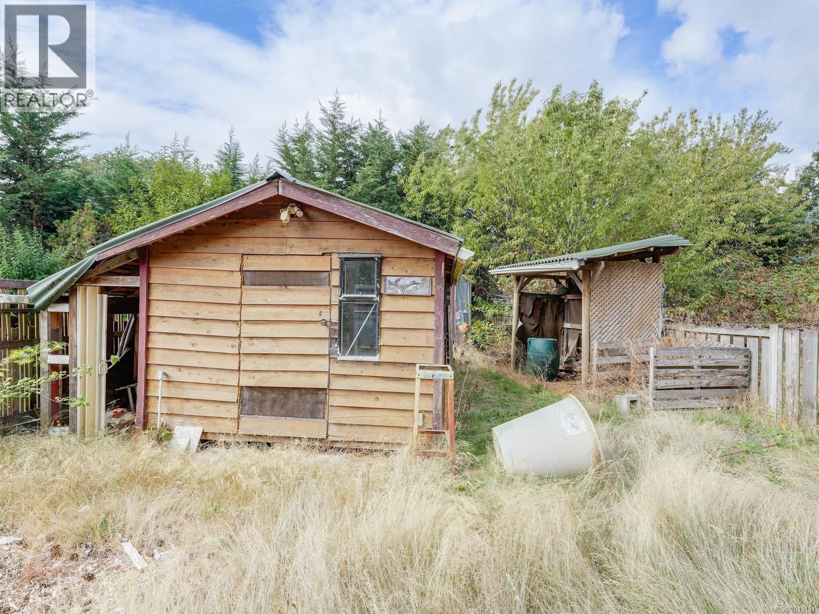 2818 Carlow Rd, Langford