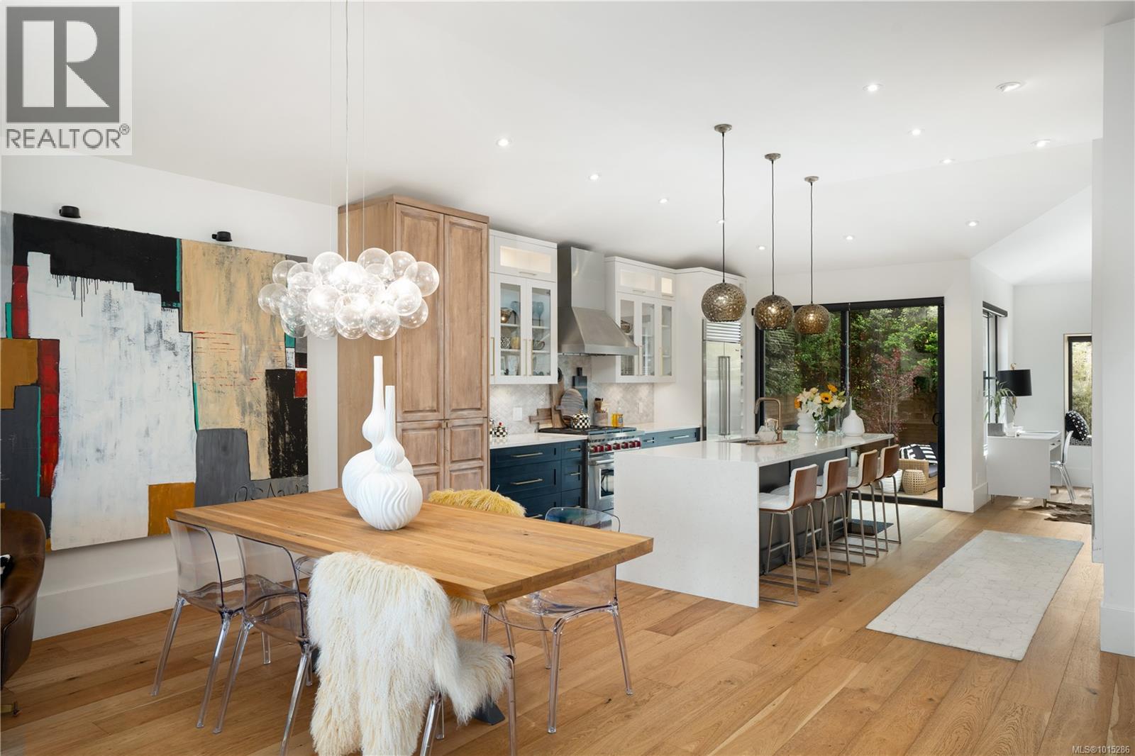  2473 Plumer Street, Oak Bay