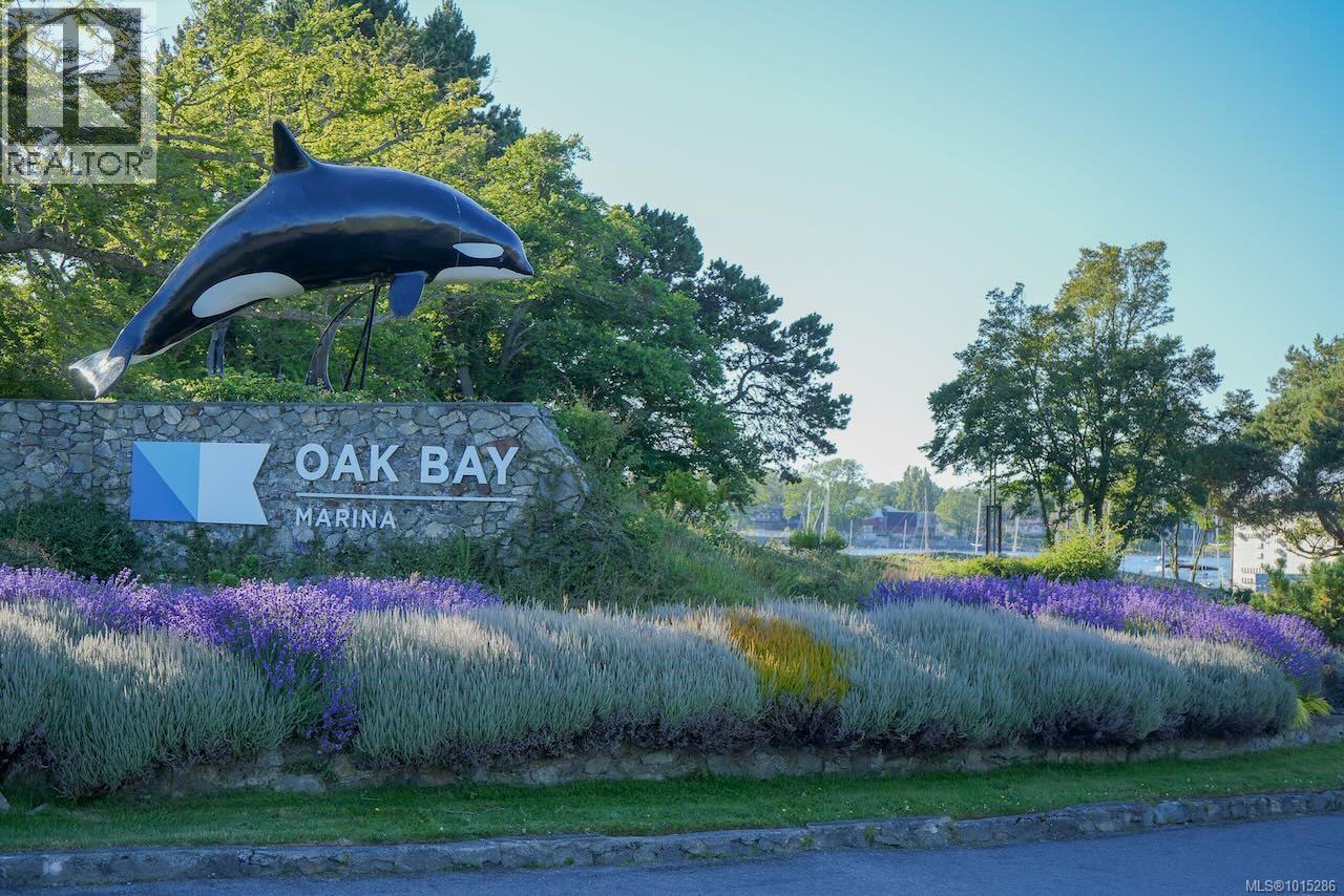  2473 Plumer Street, Oak Bay