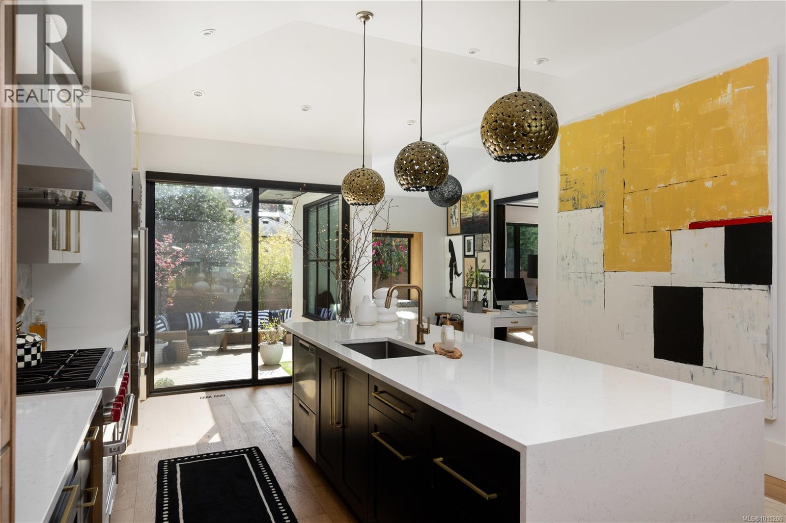  2473 Plumer Street, Oak Bay