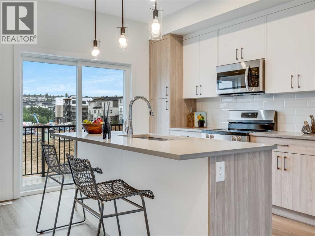 Single Family House for Sale in    Street SW Springbank Hill Calgary 