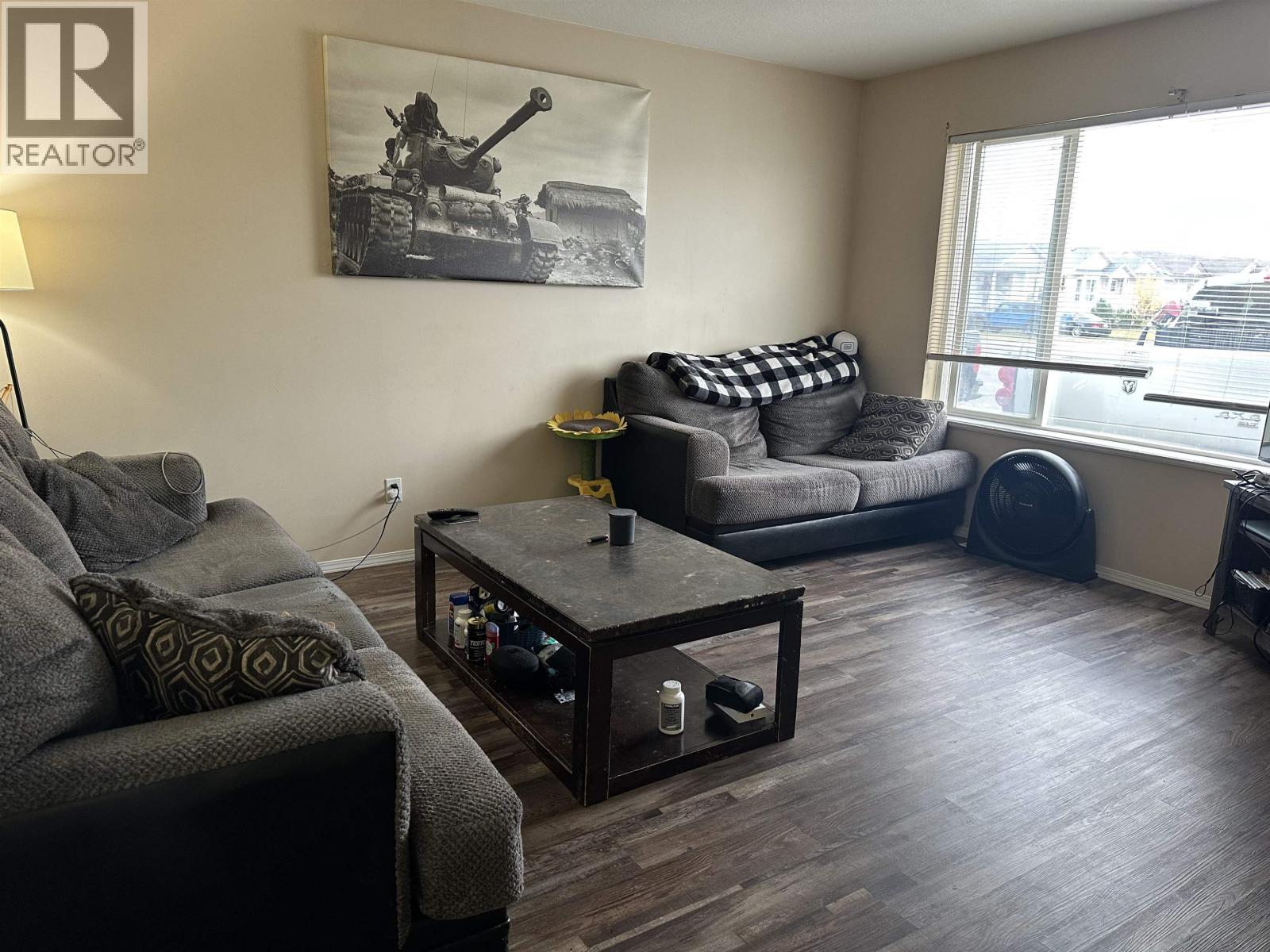 8112 90 AVENUE, Fort St. John