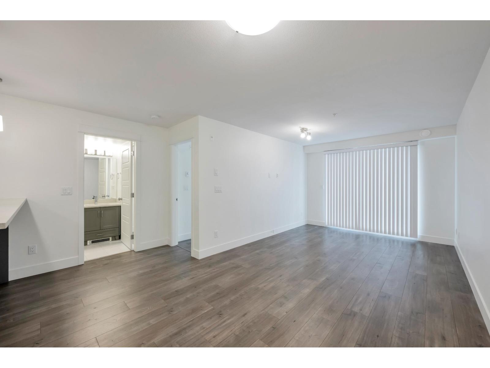 307 30515 CARDINAL AVENUE, Abbotsford