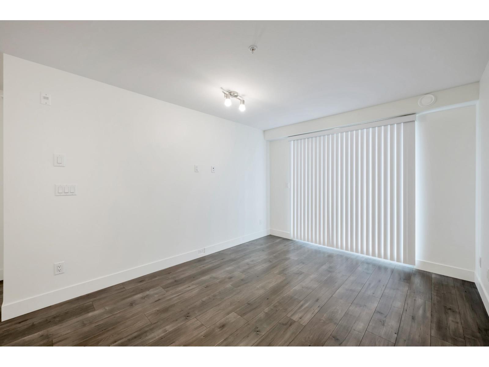 307 30515 CARDINAL AVENUE, Abbotsford