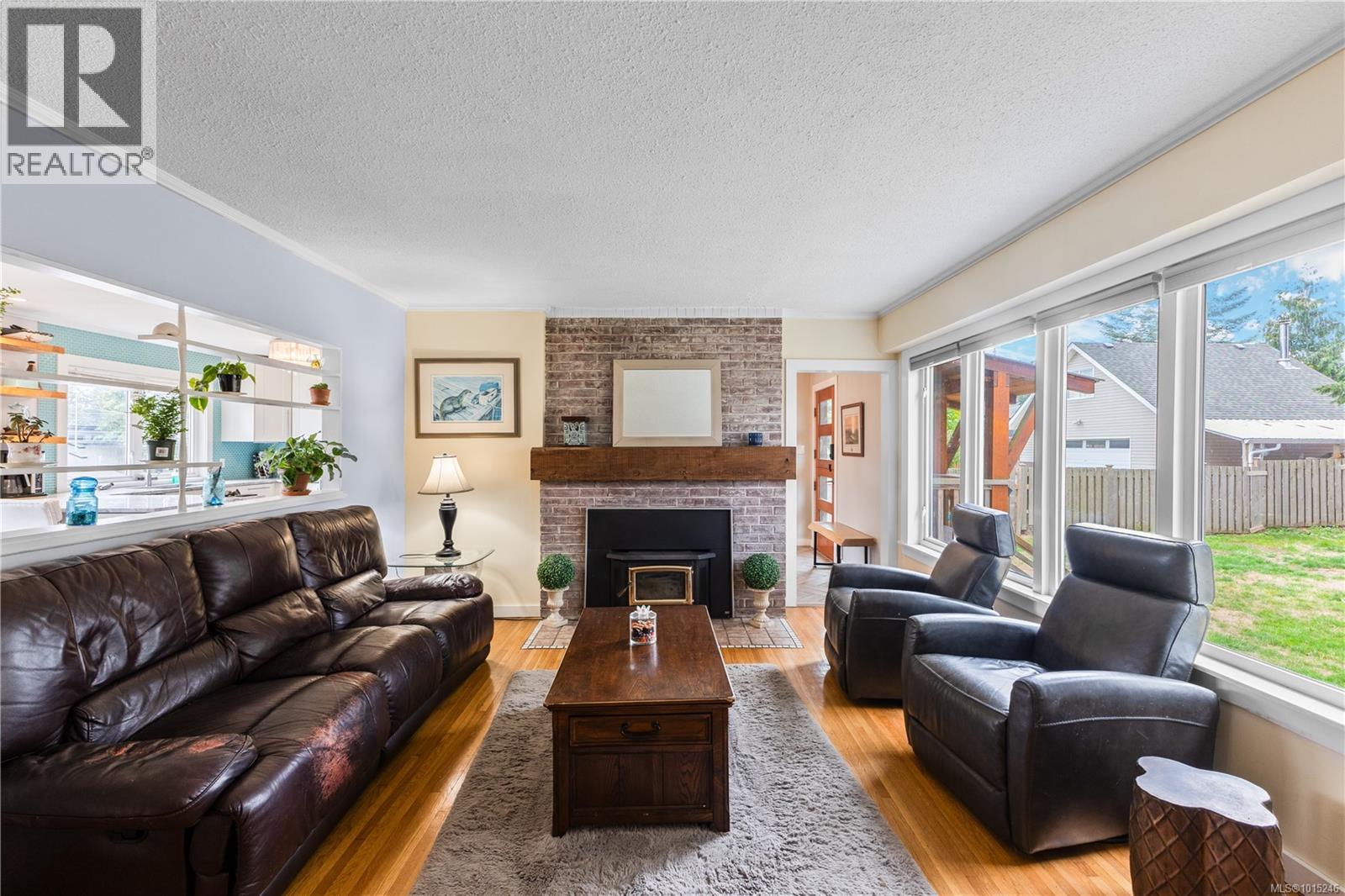 1368 Galerno Rd, Campbell River