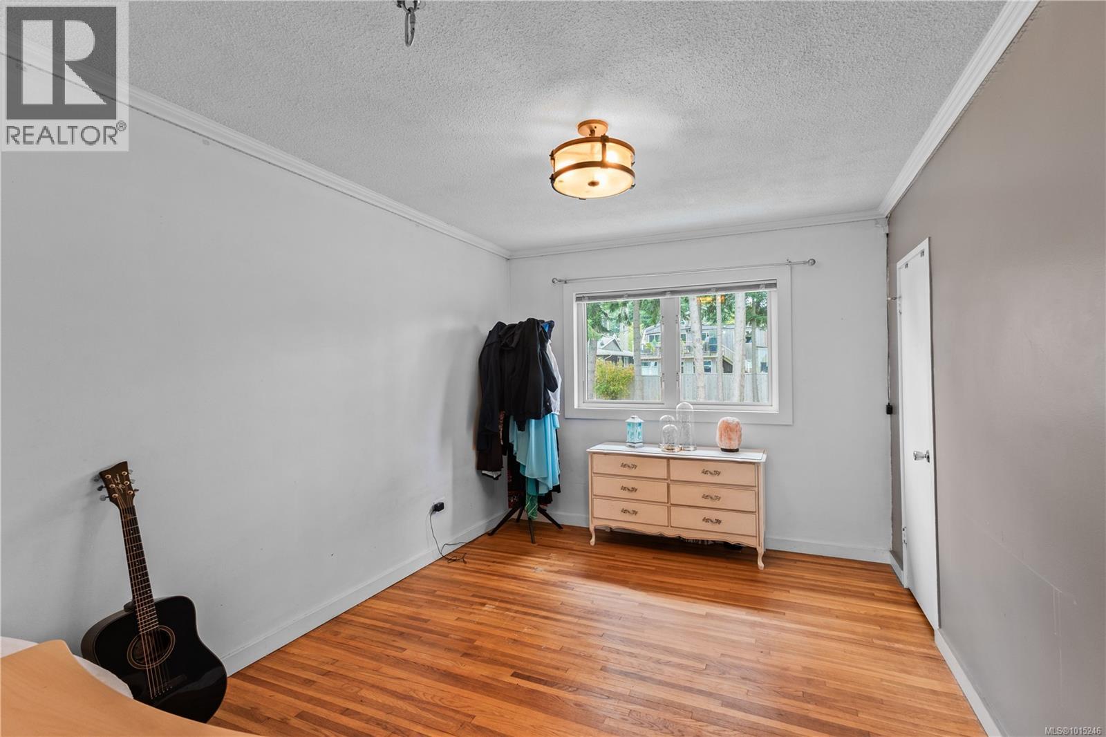 1368 Galerno Rd, Campbell River