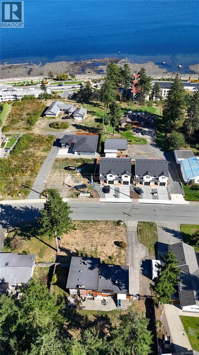 1368 Galerno Rd, Campbell River