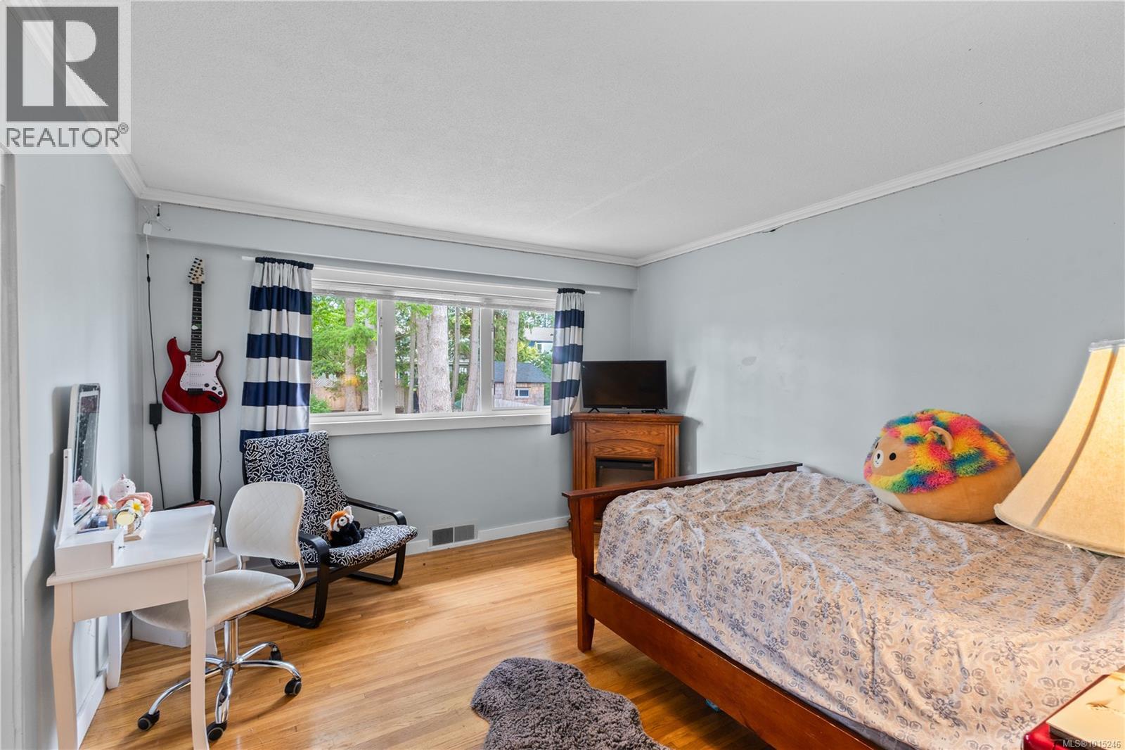 1368 Galerno Rd, Campbell River