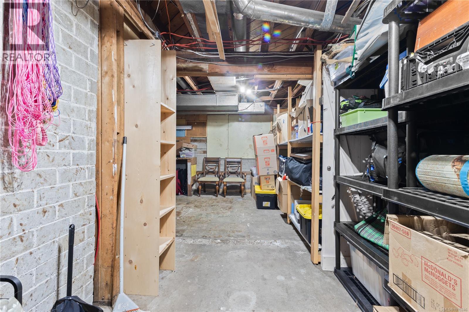 1368 Galerno Rd, Campbell River