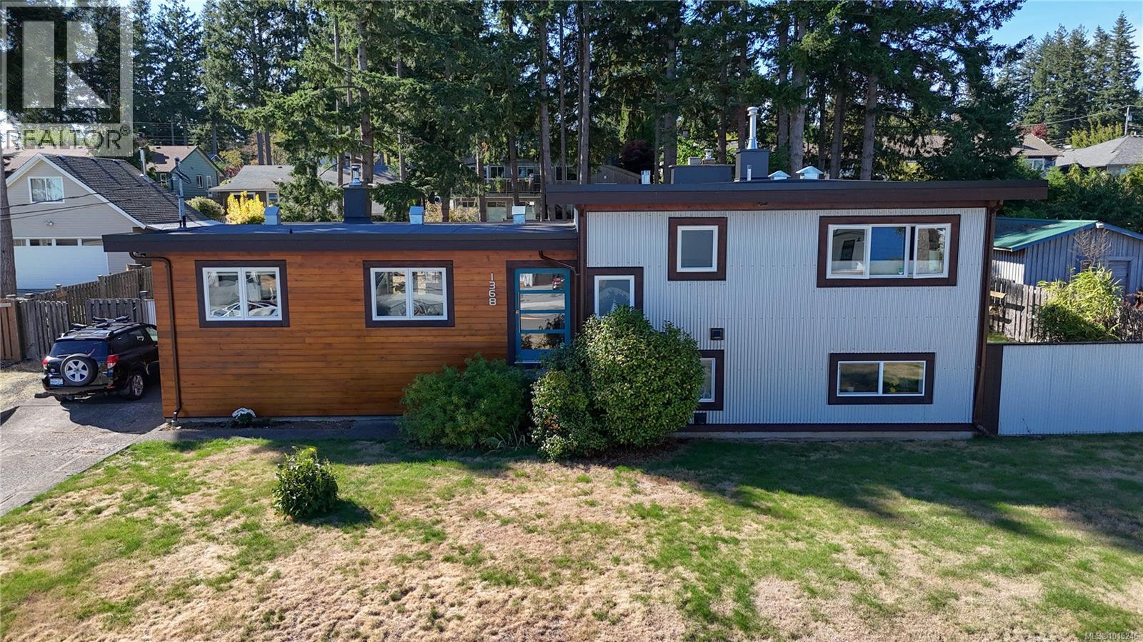 1368 Galerno Rd, Campbell River