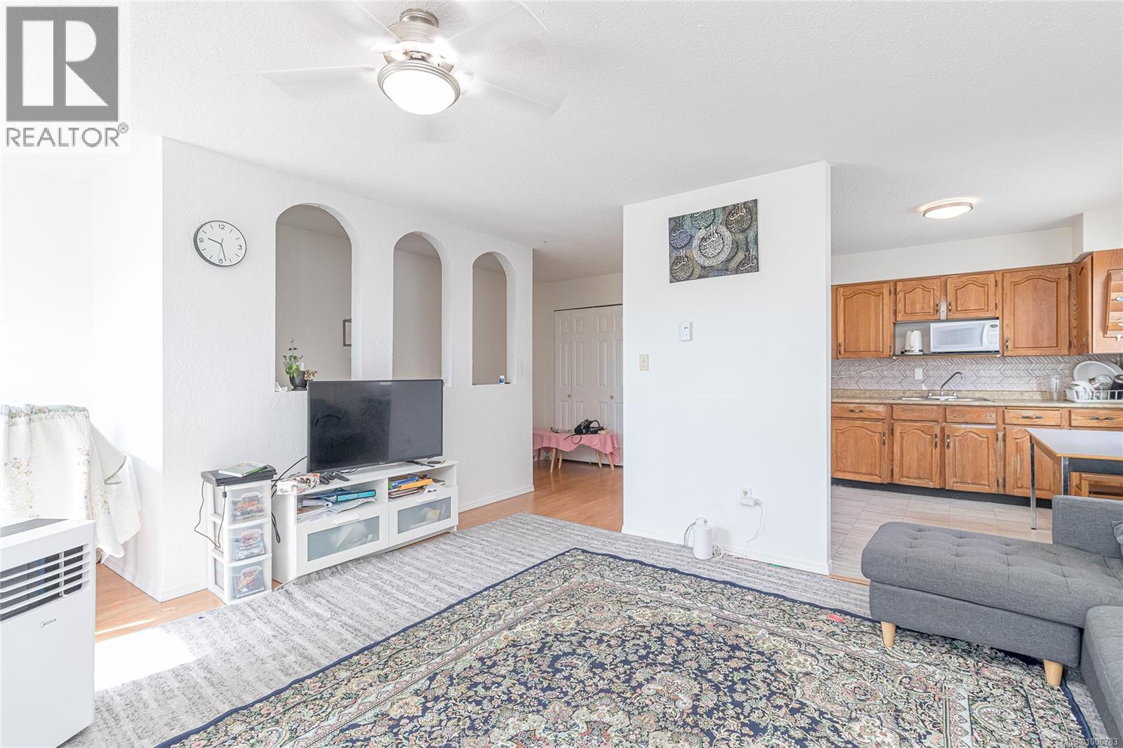 6164 Somenos Rd, Duncan