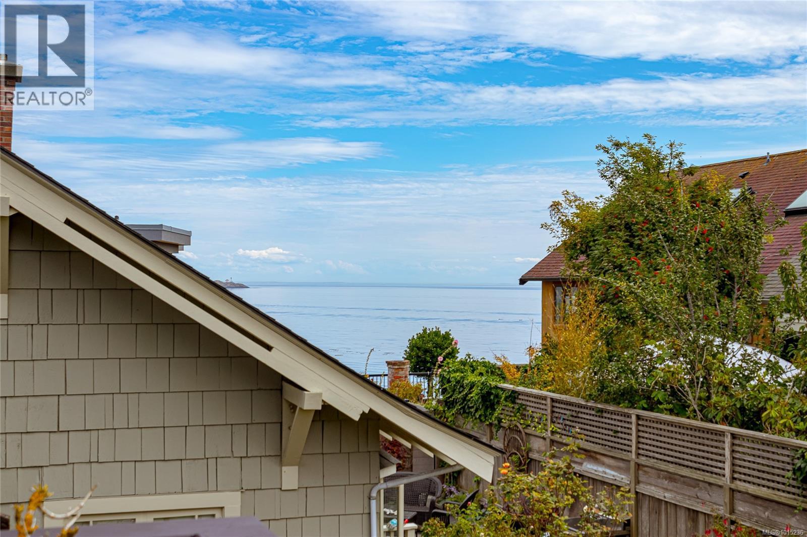  1319 Point Street, Victoria