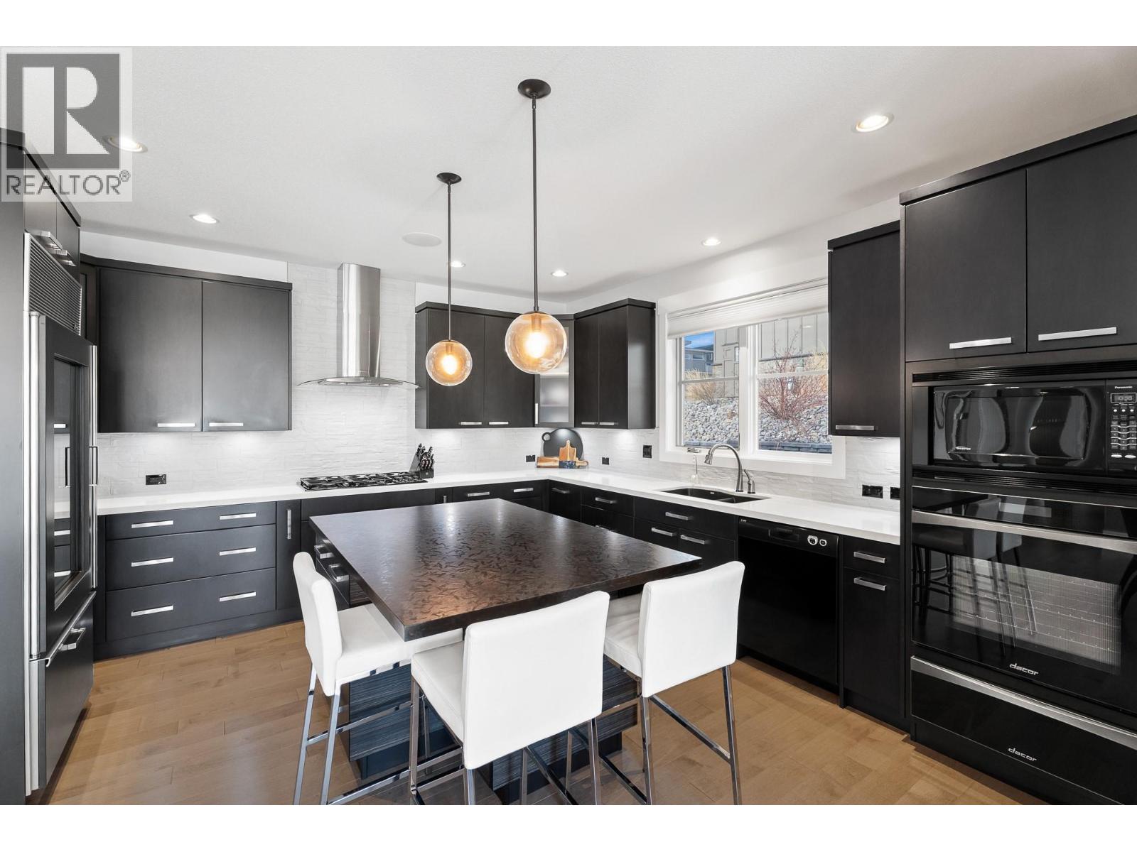 229 Holloway Drive, Kamloops