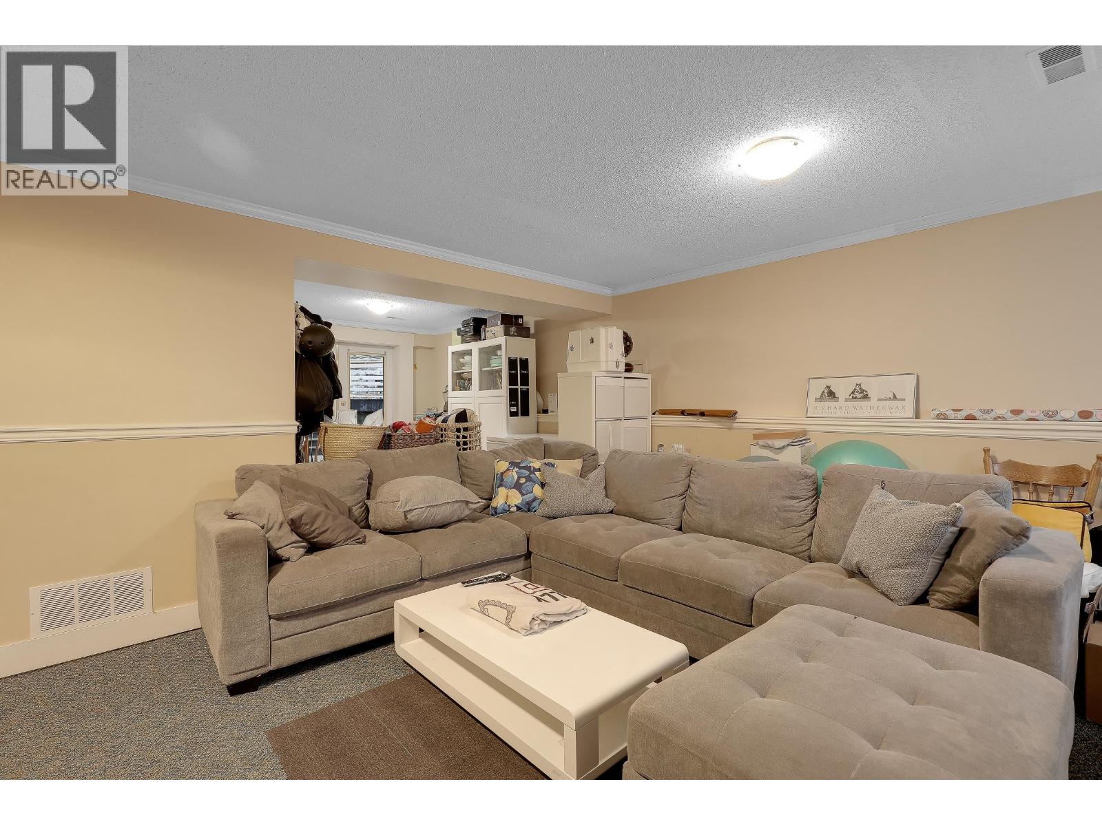 5156 8A Avenue, Delta