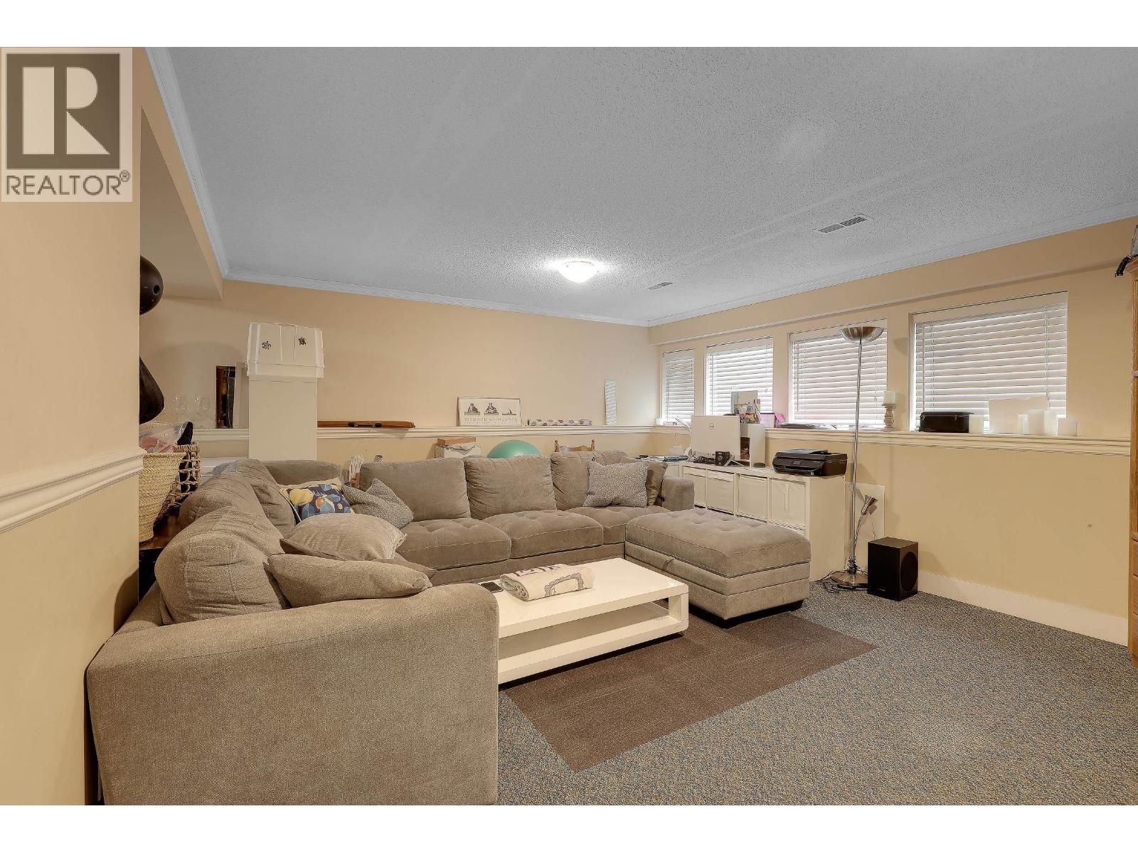 5156 8A Avenue, Delta