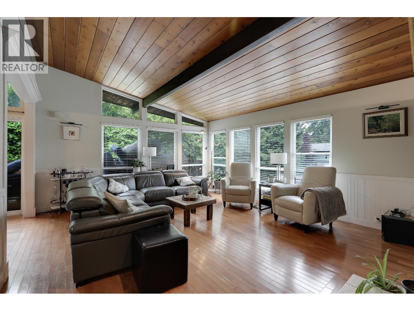 5156 8A Avenue, Delta