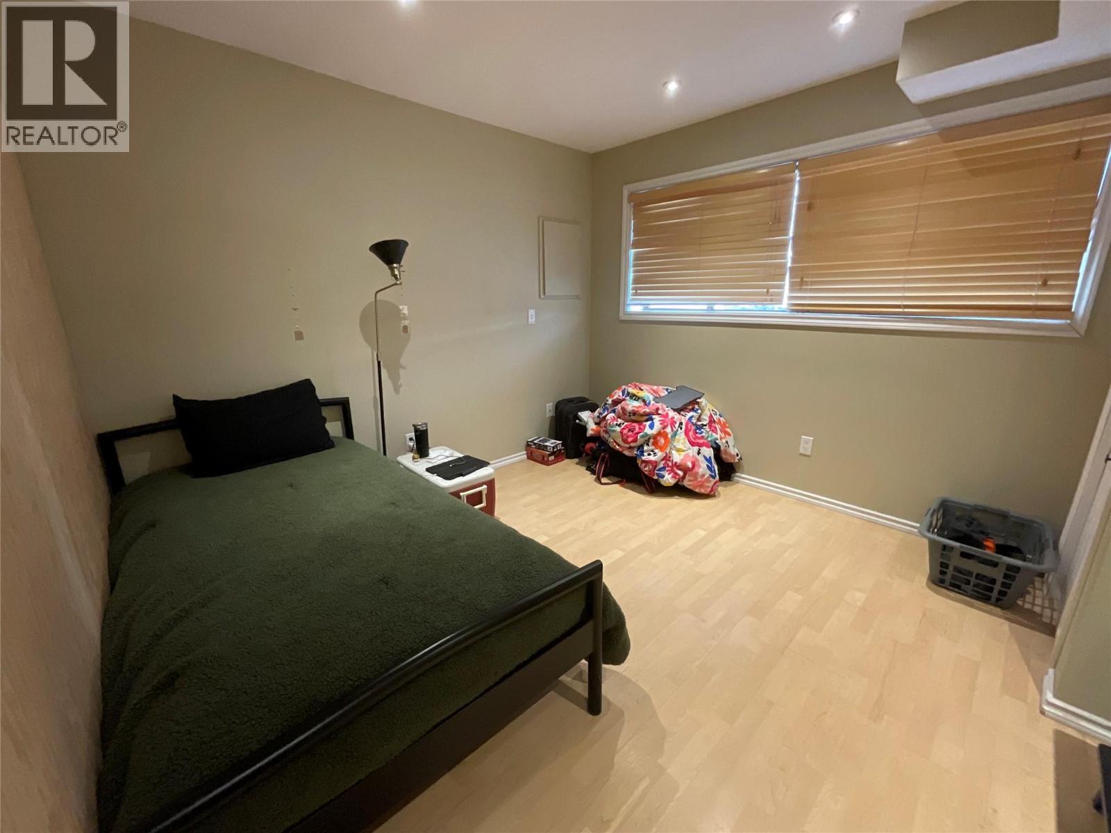 212 Spruce Avenue, Tumbler Ridge