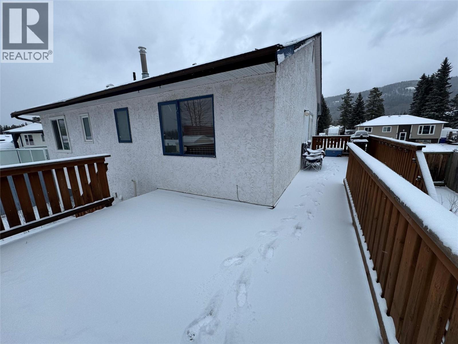 212 Spruce Avenue, Tumbler Ridge