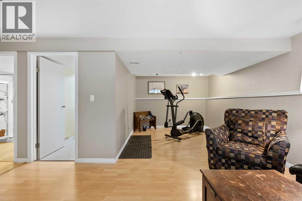 489 Lake Ontario Place SE, Calgary, Alberta
