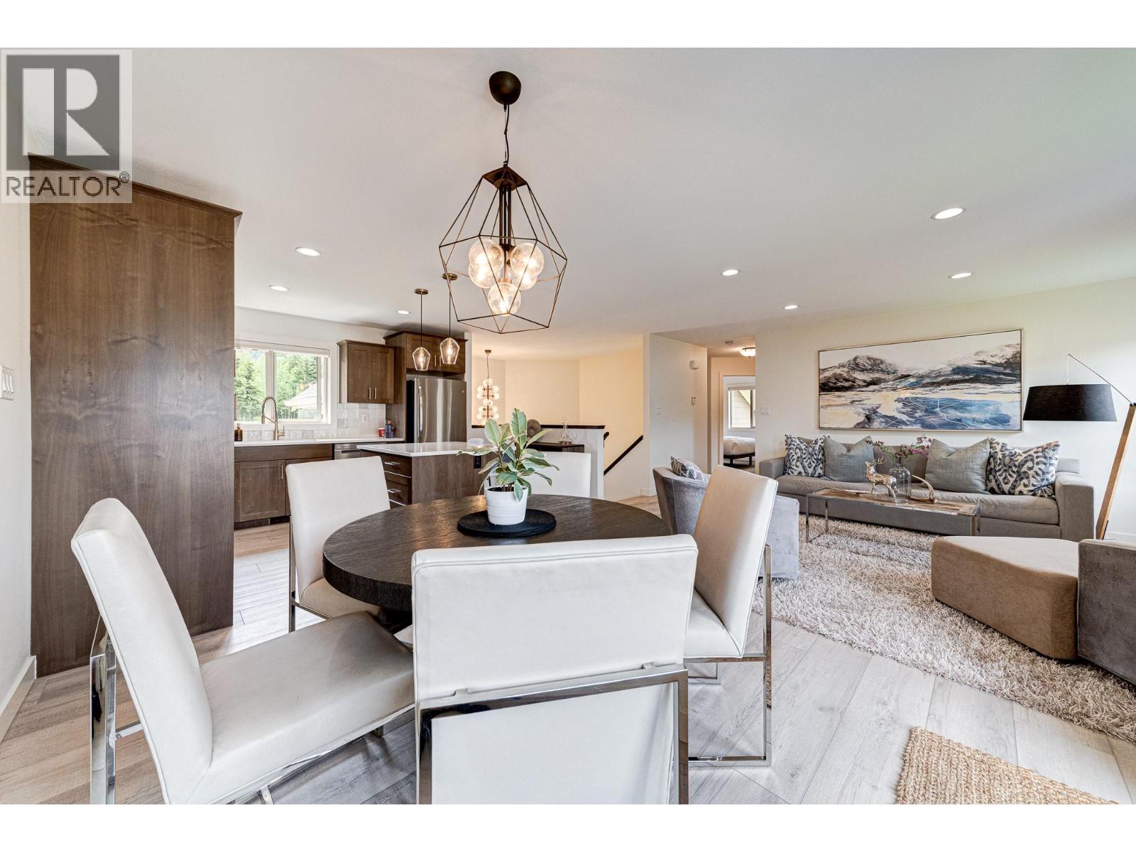 2030 GOLDEN EAGLE Drive, Sparwood