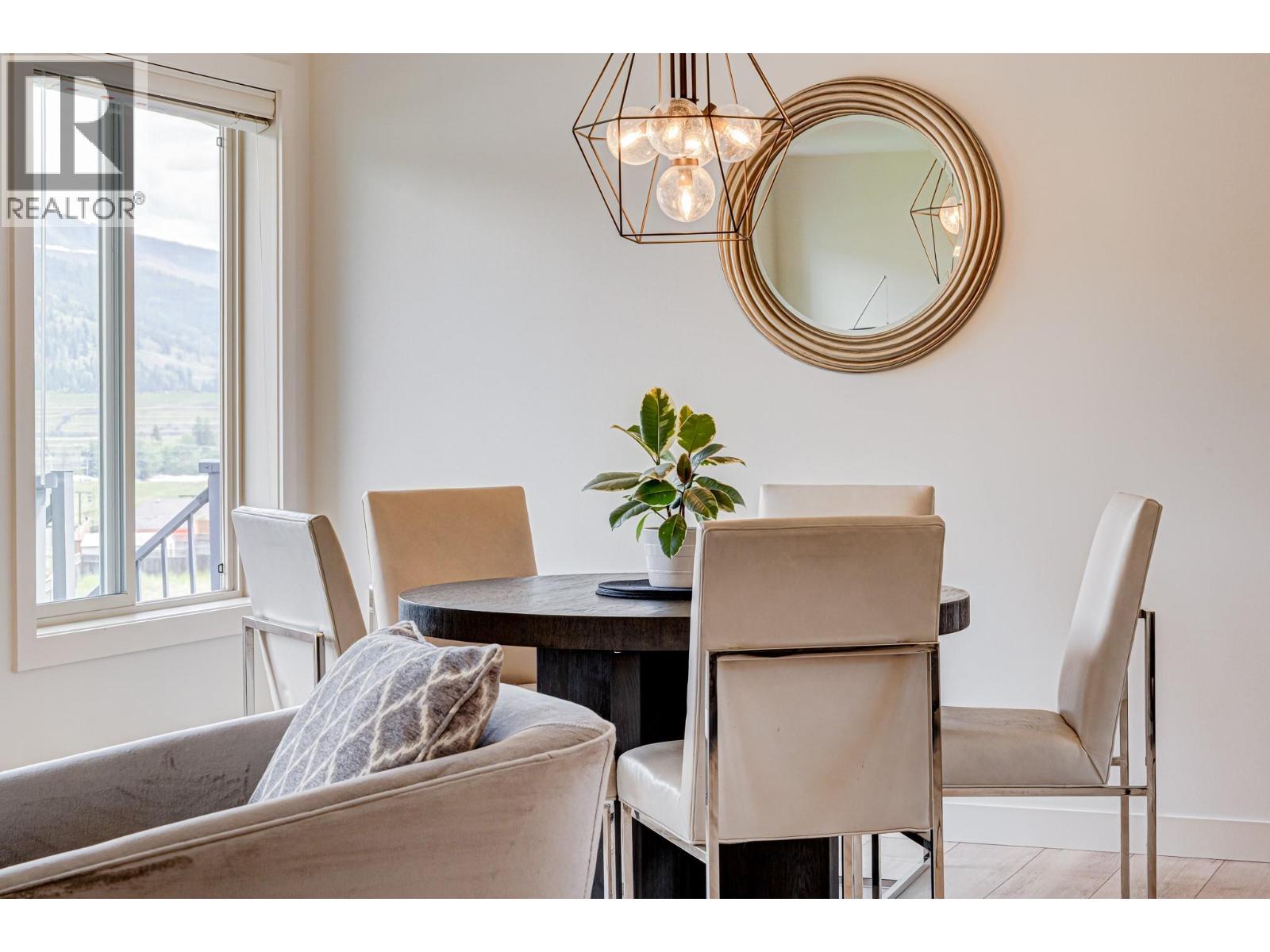 2030 GOLDEN EAGLE Drive, Sparwood