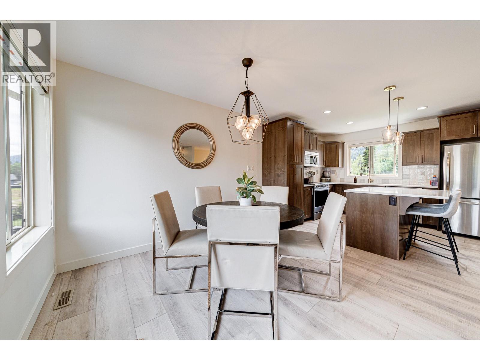 2030 GOLDEN EAGLE Drive, Sparwood