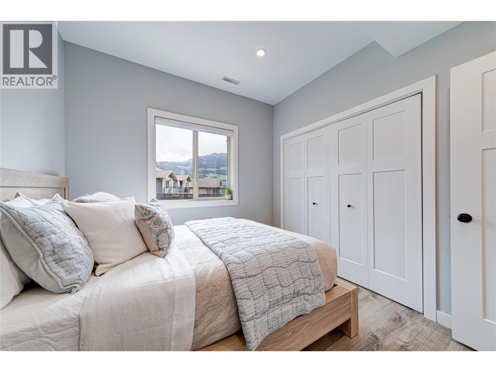 2030 GOLDEN EAGLE Drive, Sparwood