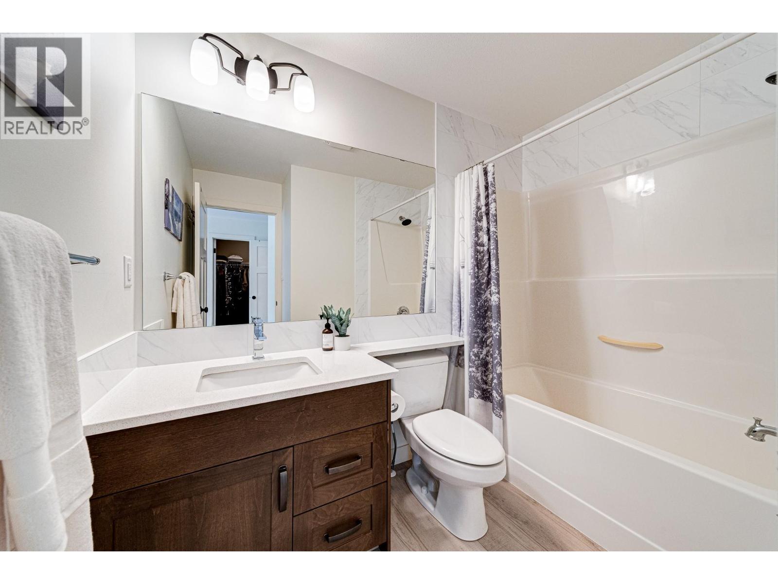 2030 GOLDEN EAGLE Drive, Sparwood