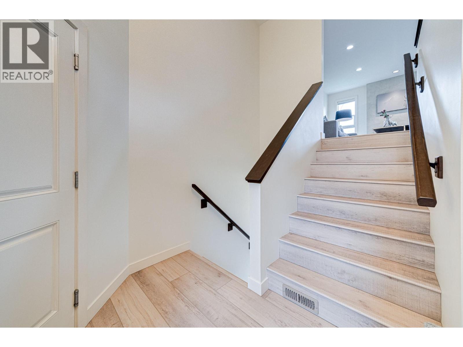 2030 GOLDEN EAGLE Drive, Sparwood