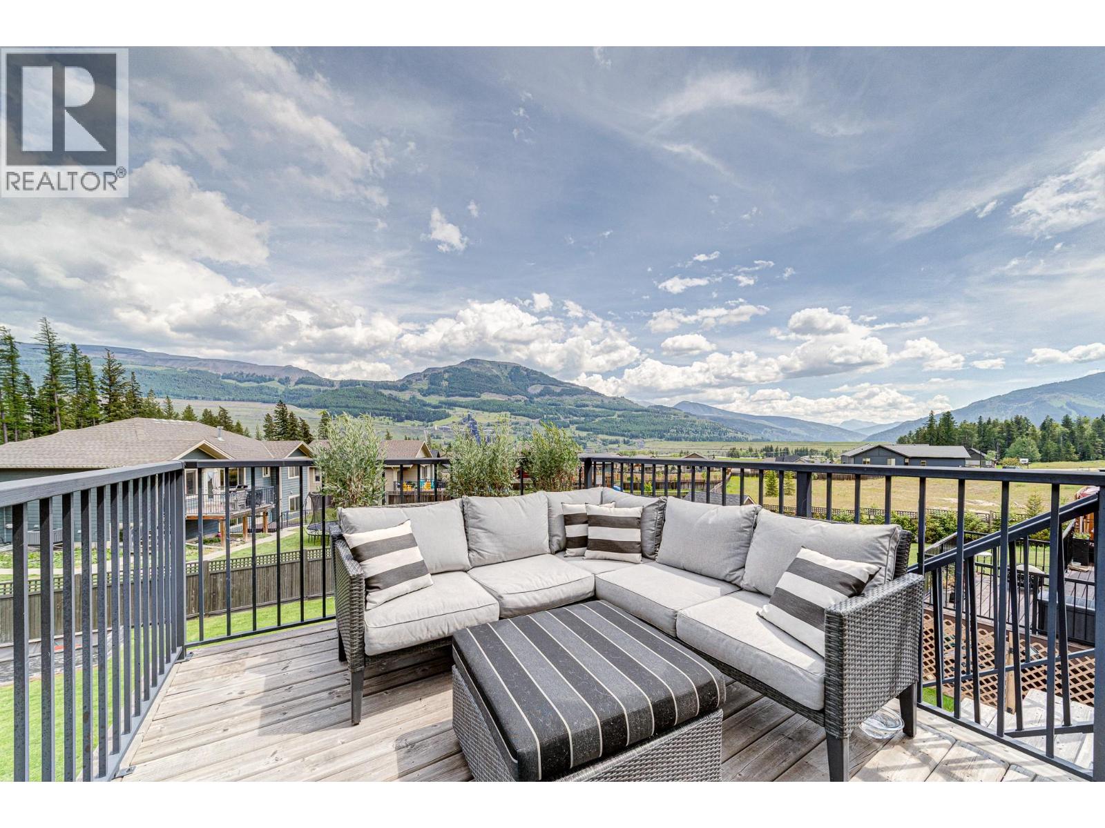 2030 GOLDEN EAGLE Drive, Sparwood