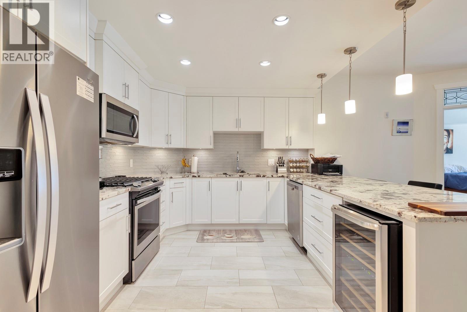 #305-3865 Truswell Road, Kelowna