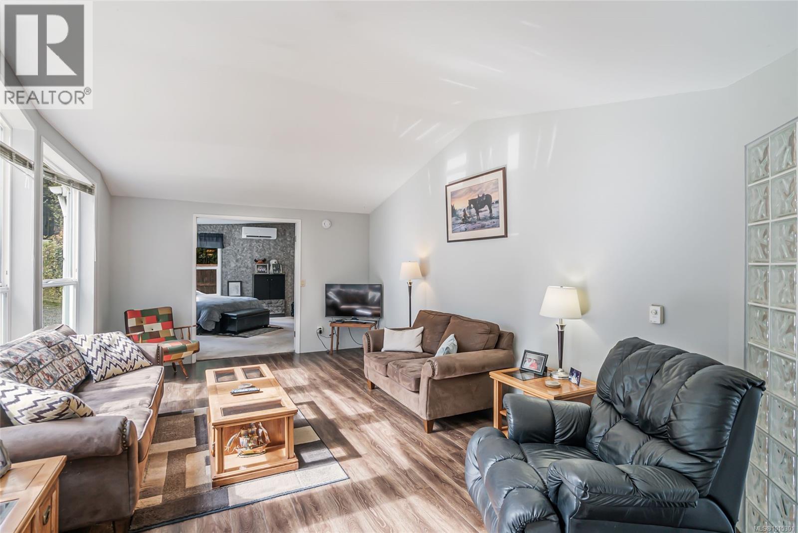 1122 Popham Rd, Parksville