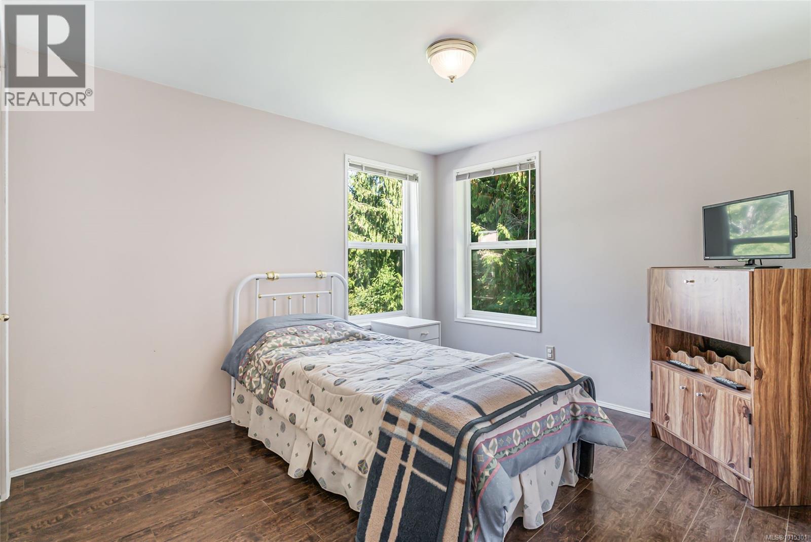 1122 Popham Rd, Parksville