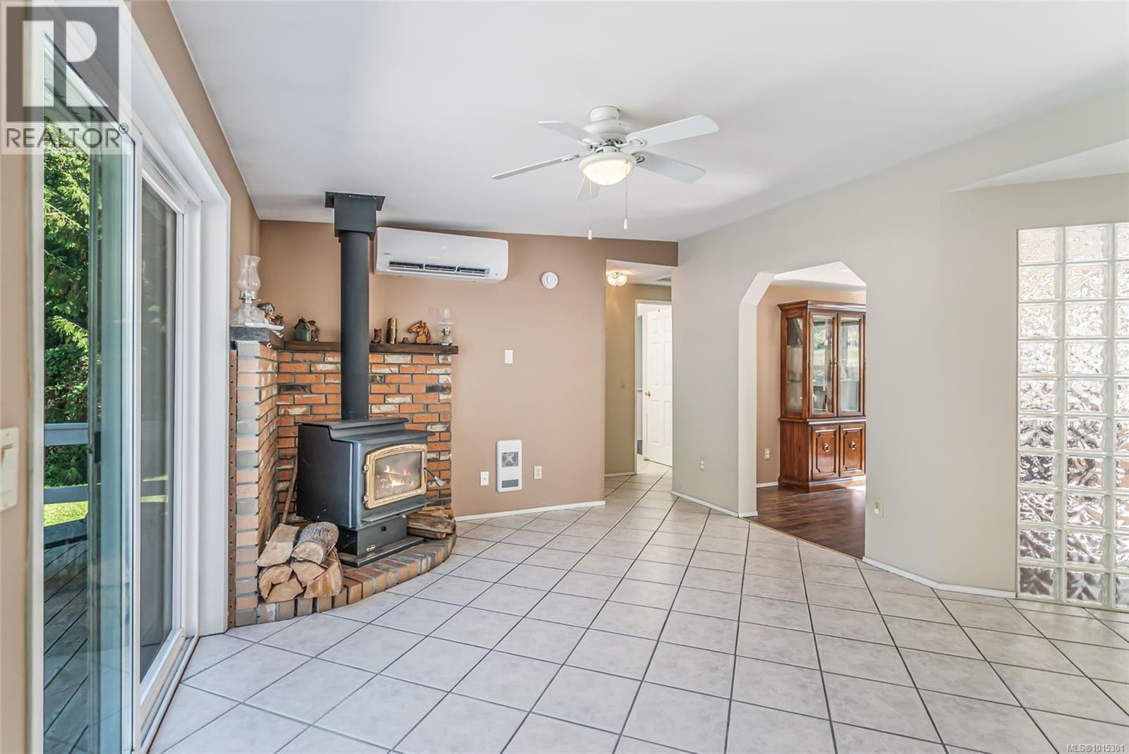 1122 Popham Rd, Parksville