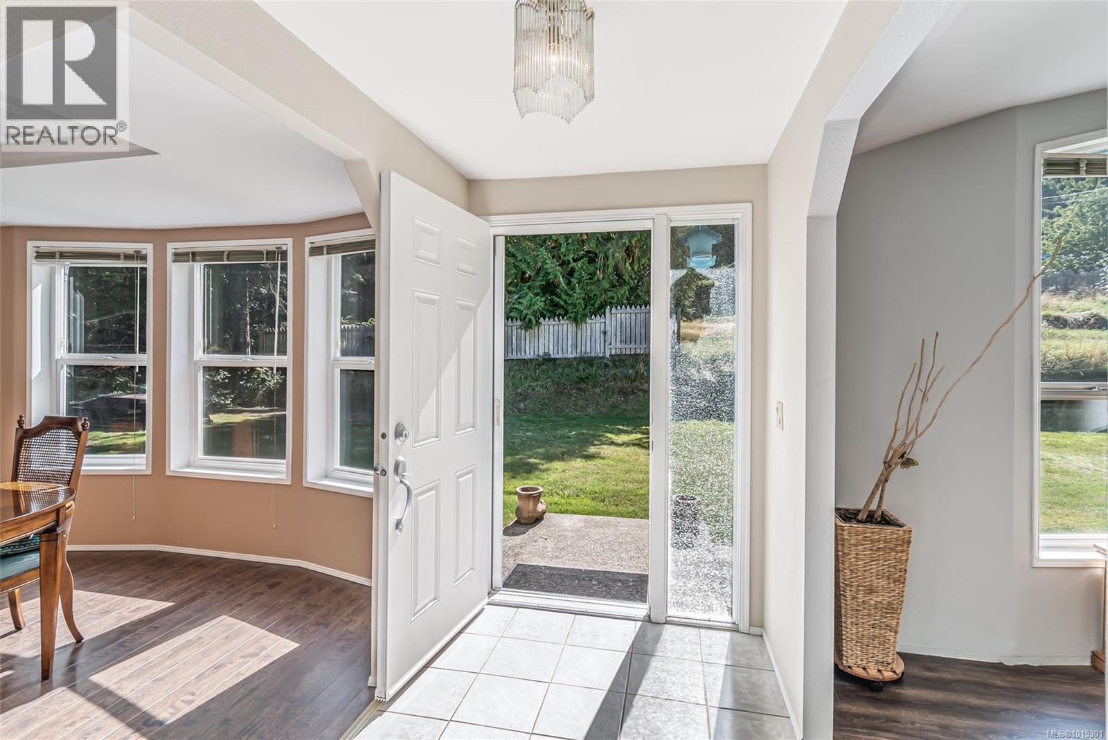 1122 Popham Rd, Parksville