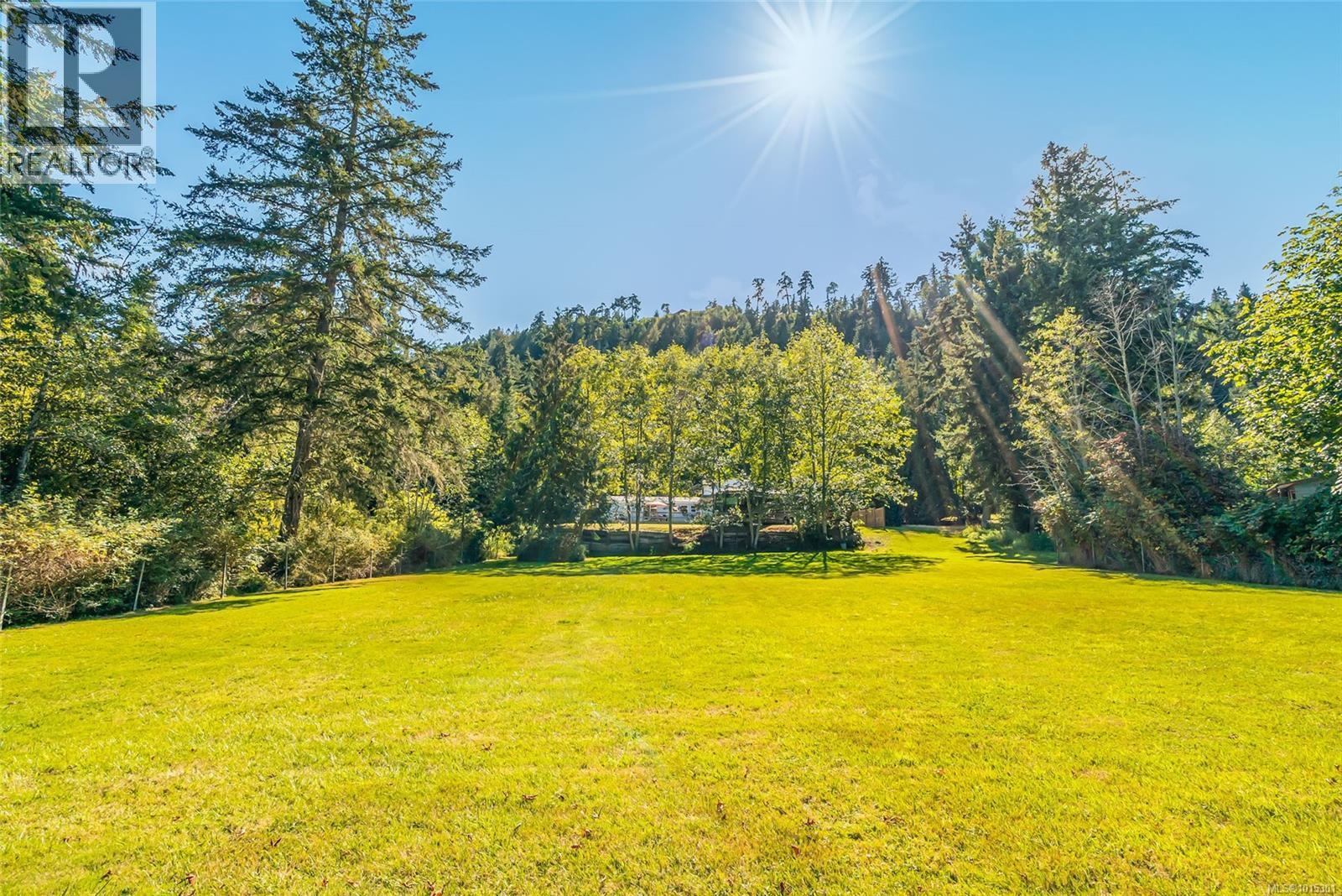 1122 Popham Rd, Parksville