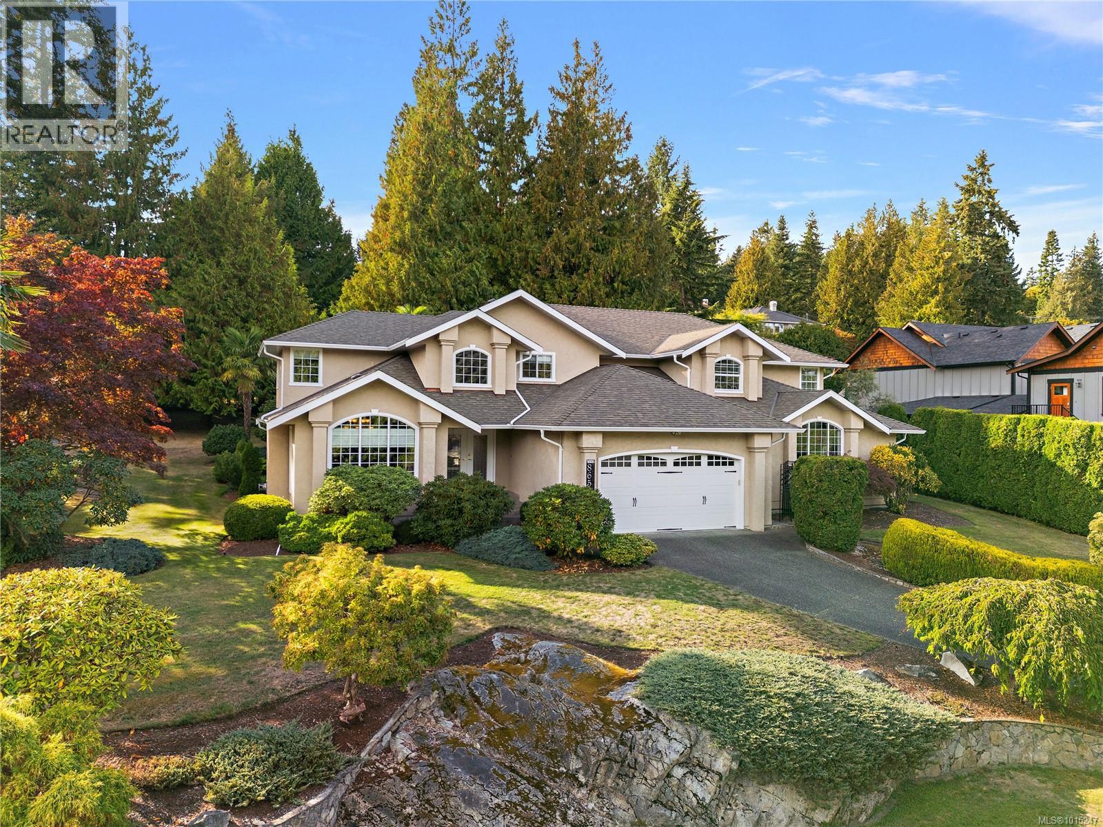 8650 Richland Pl, North Saanich