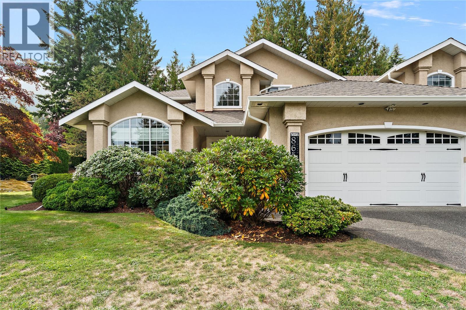 8650 Richland Pl, North Saanich
