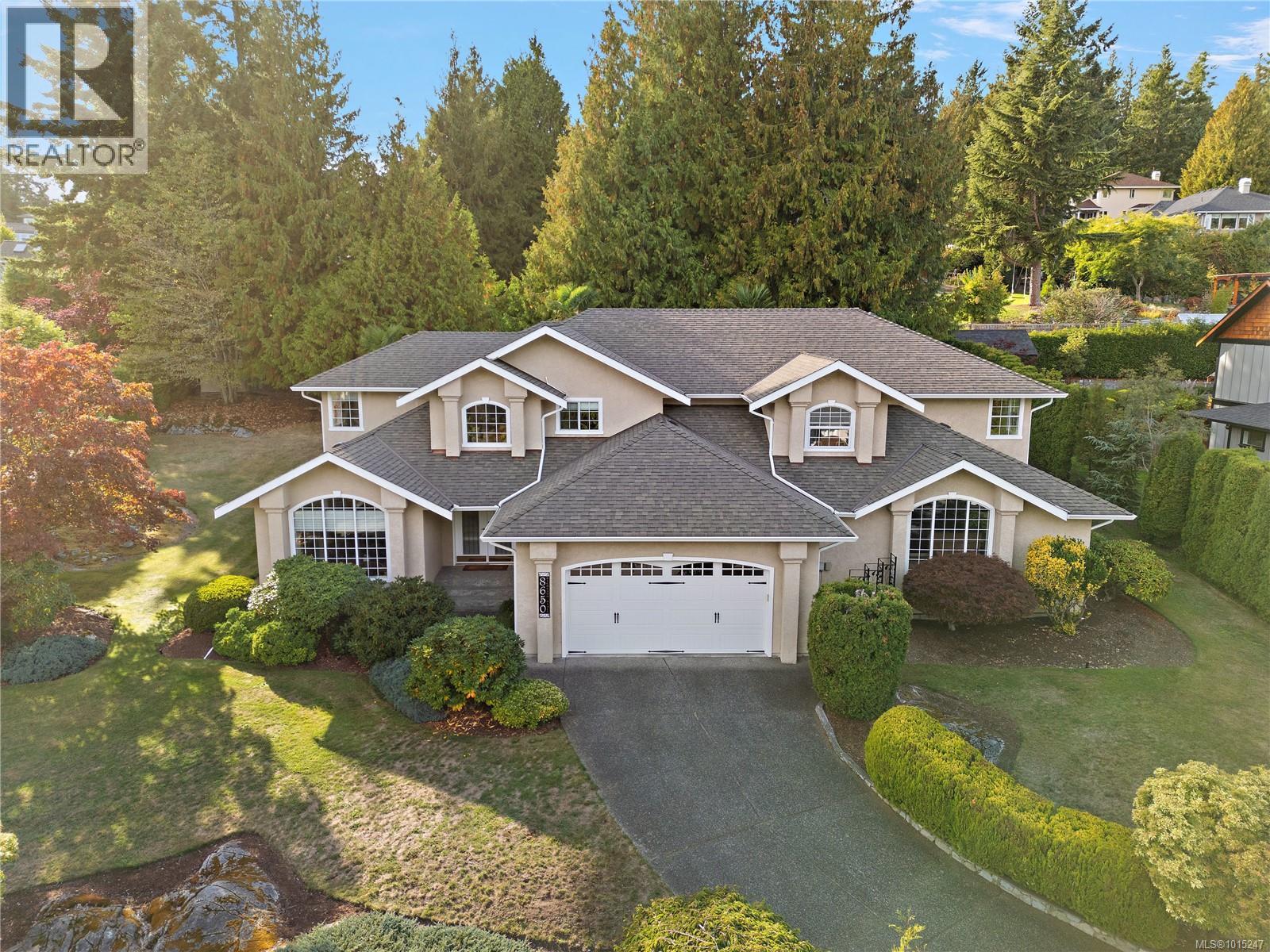 8650 Richland Pl, North Saanich