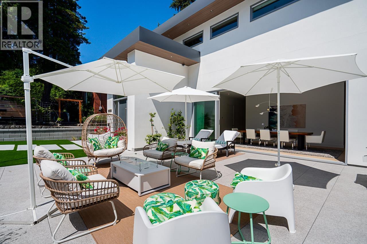 4415 STONE CRESCENT, West Vancouver