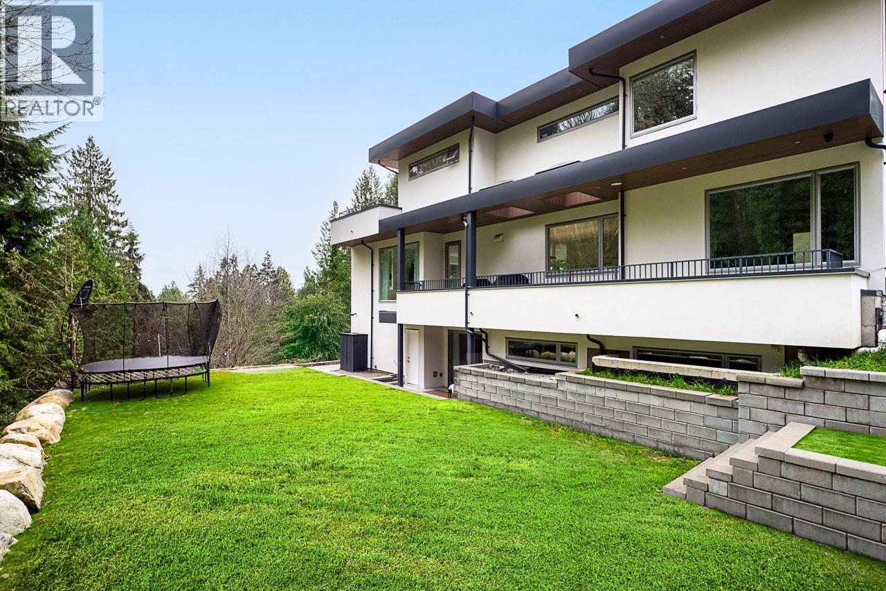 4415 STONE CRESCENT, West Vancouver