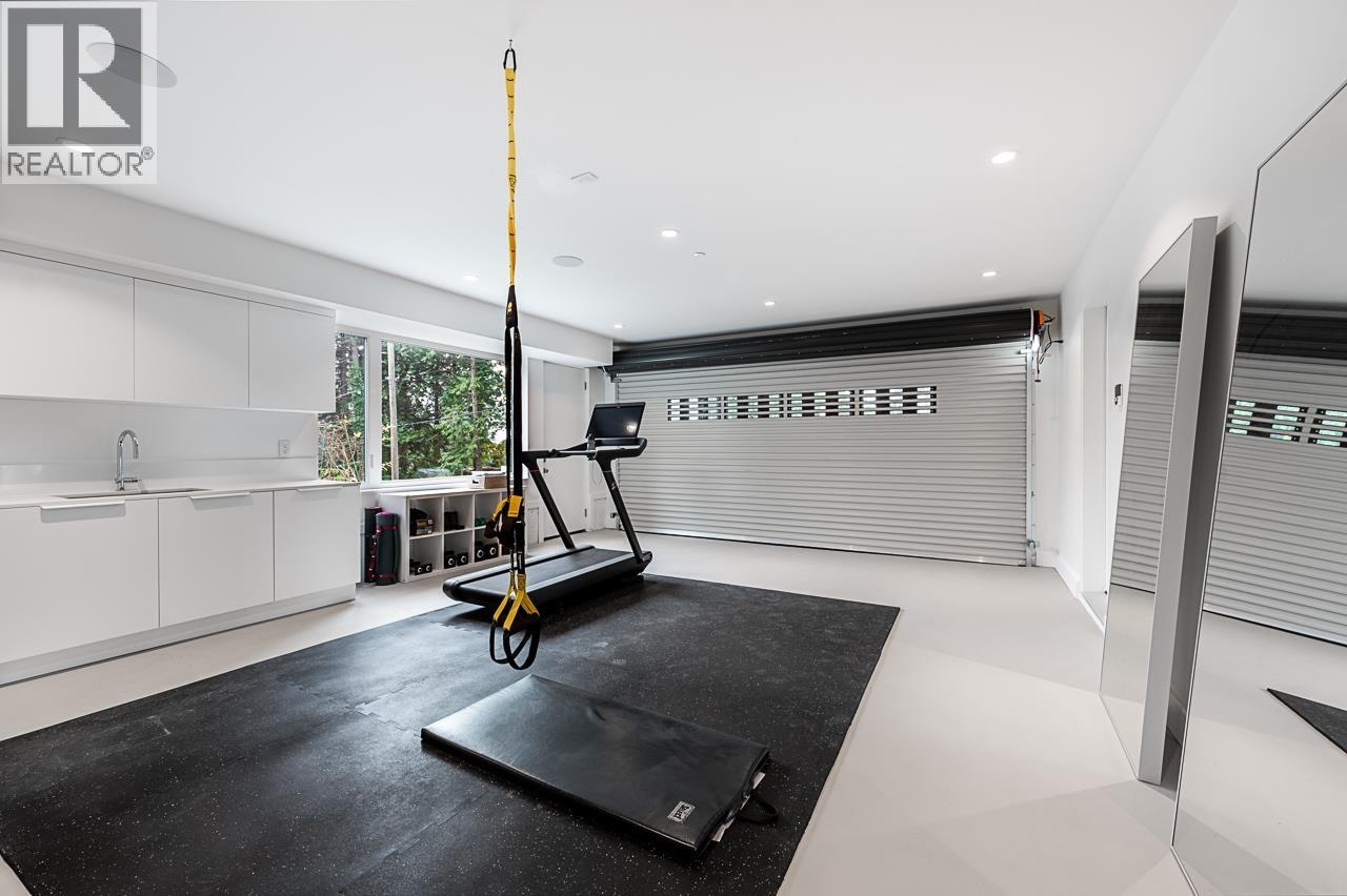 4415 STONE CRESCENT, West Vancouver