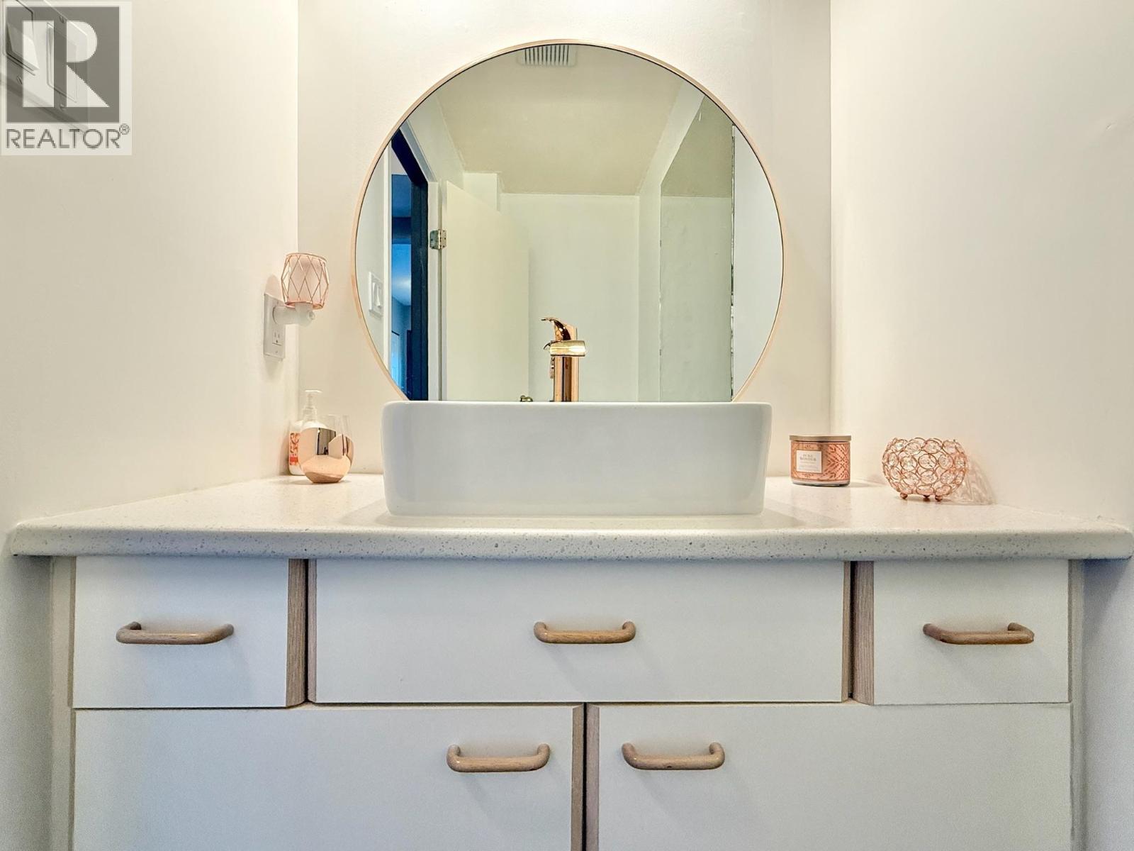 5 530 YORSTON STREET, Williams Lake