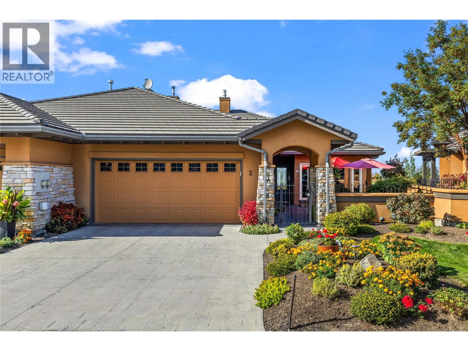 2 4100 Gallaghers Parkland Drive, Kelowna