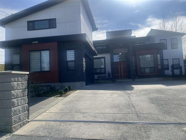 13698 113 Avenue - photo 2